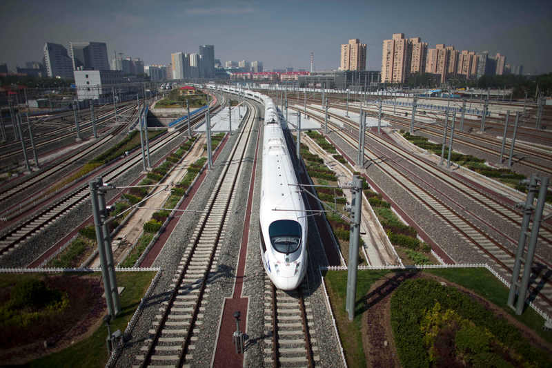 Illustration for article titled Por qué el tren de
alta velocidad es en realidad un fiasco económico